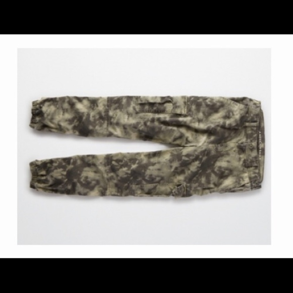 American Eagle tie dye/camo joggers